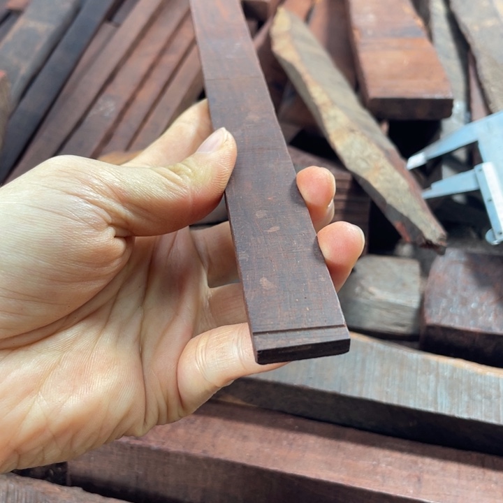 杨***意檀香紫檀（小叶紫檀）