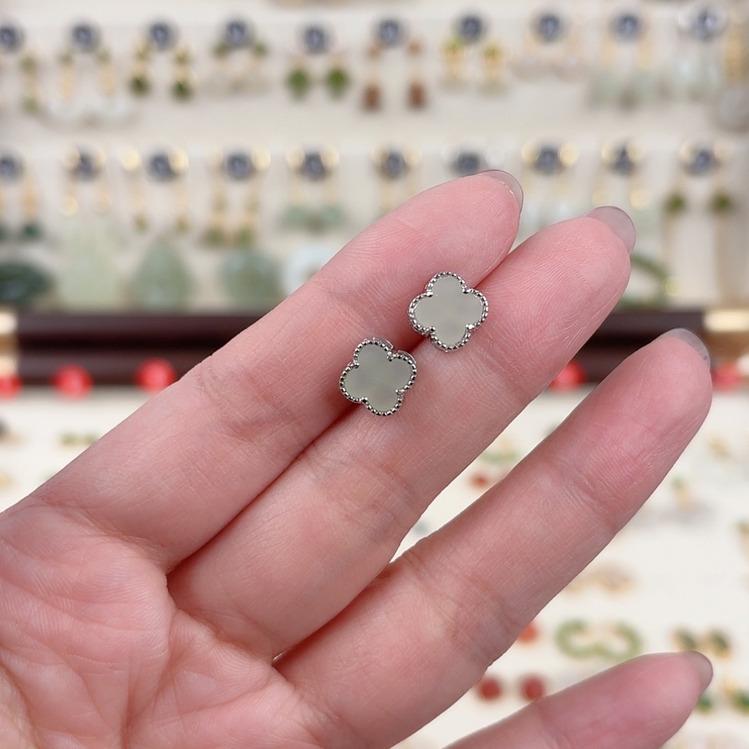 银S925镶嵌和田玉耳饰