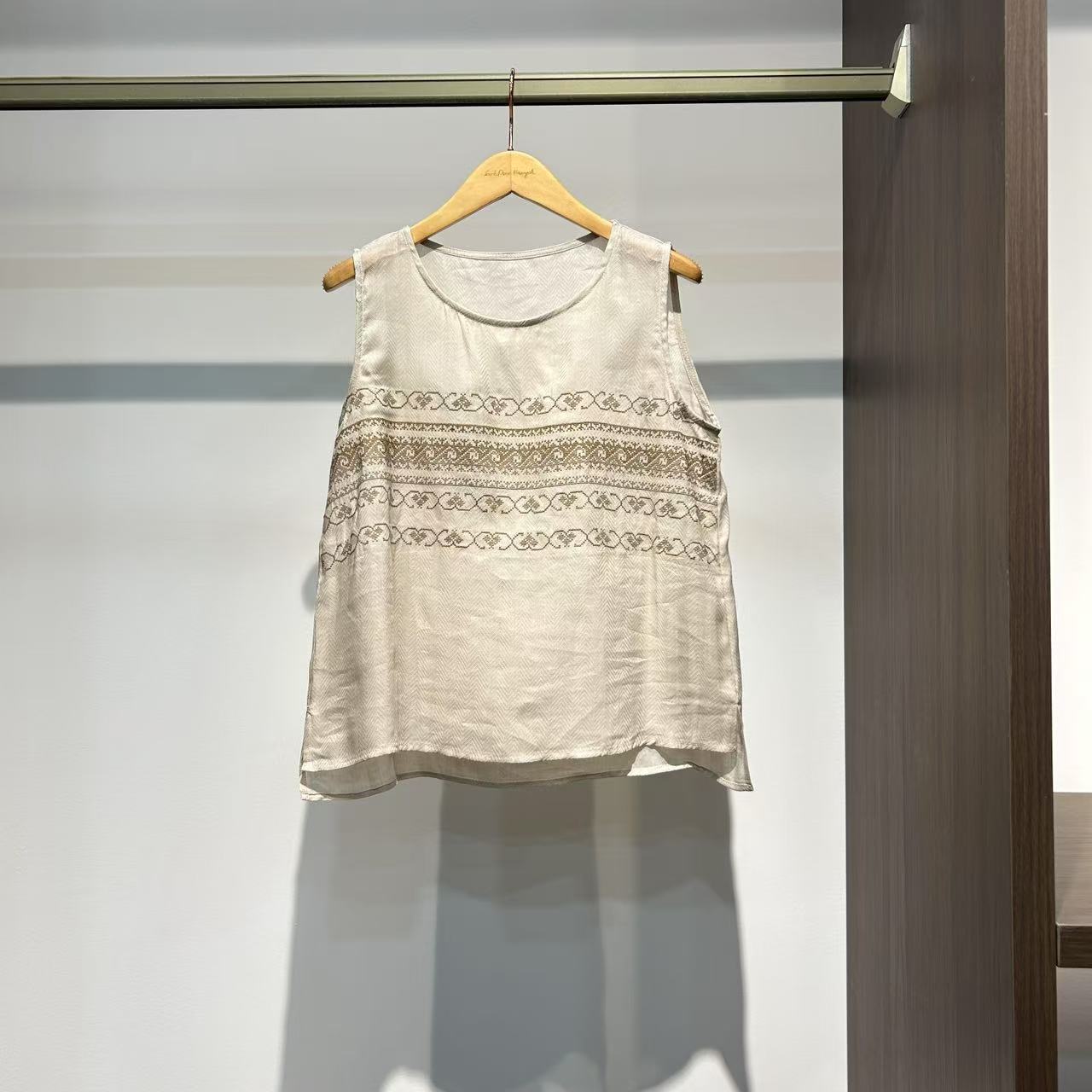 【萨拉迪恩】含苎麻气质百搭优雅设计感民族风背心