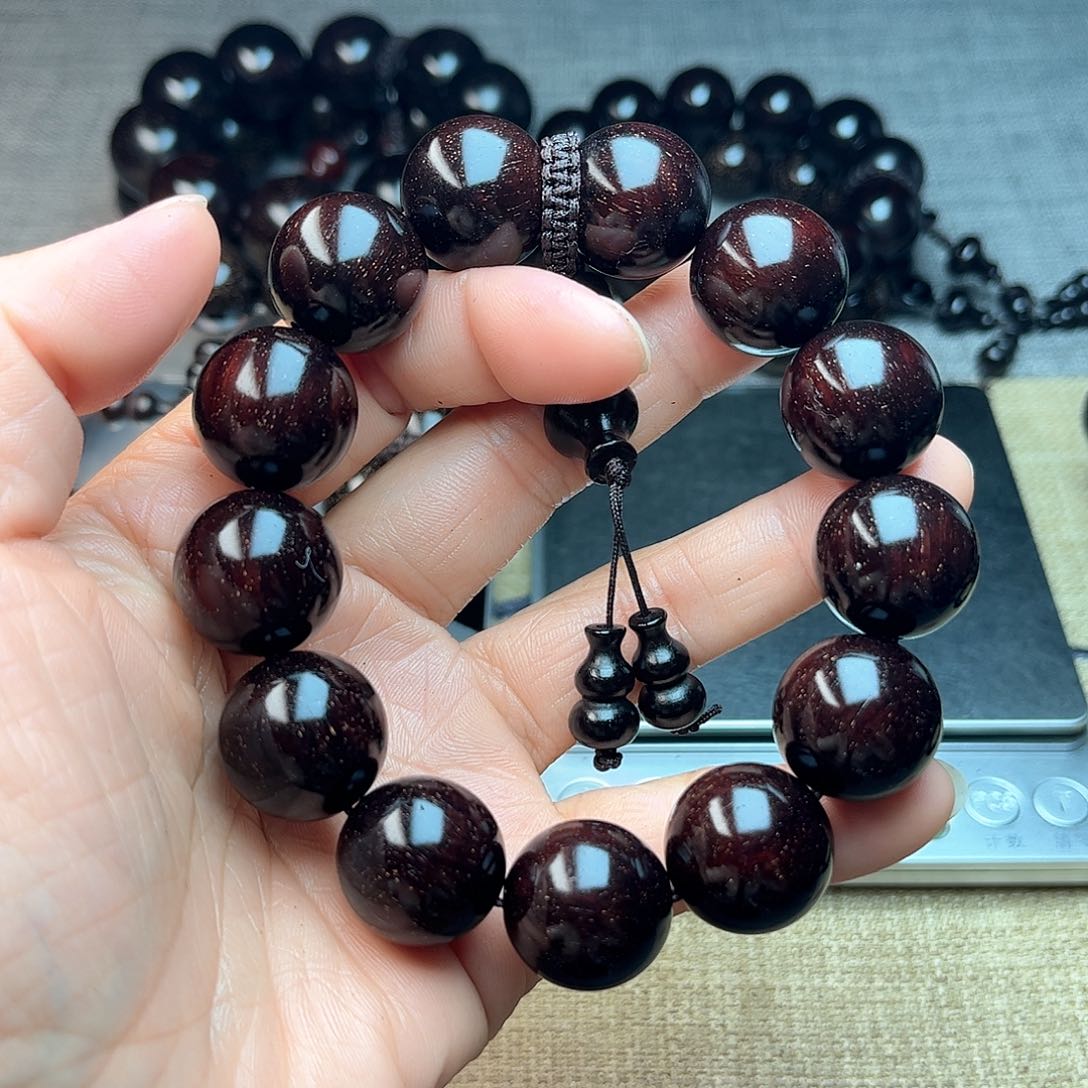 檀香紫檀（小叶紫檀）1.8 13颗 满星