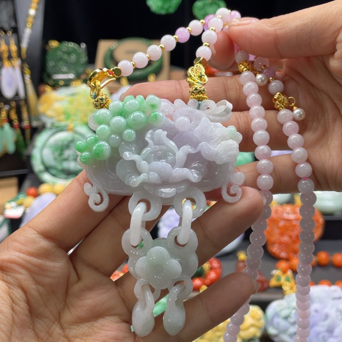 翡翠颈饰未镶嵌代编织