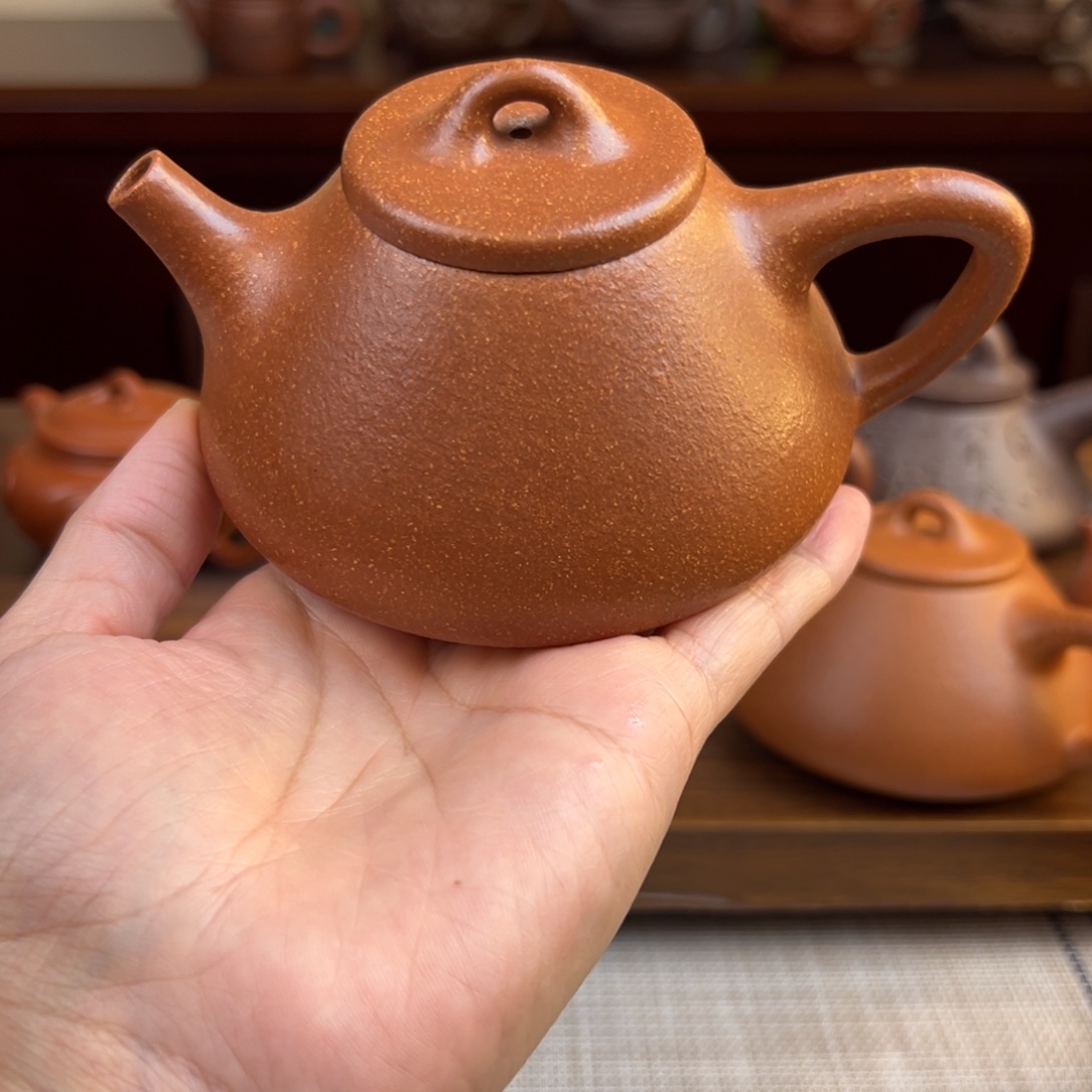 茶壶紫砂黄降坡子冶石瓢半手210cc