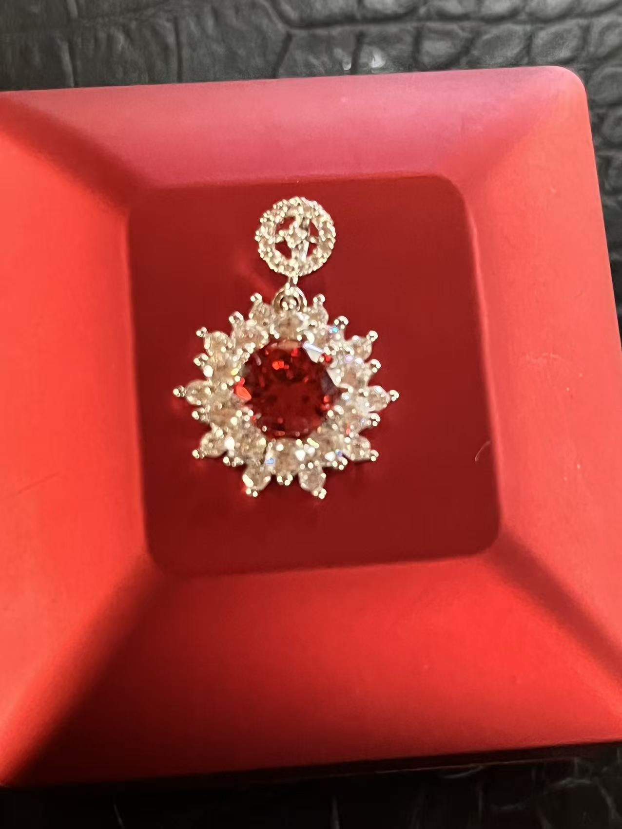 时尚轻奢饰品吊坠XB1284031