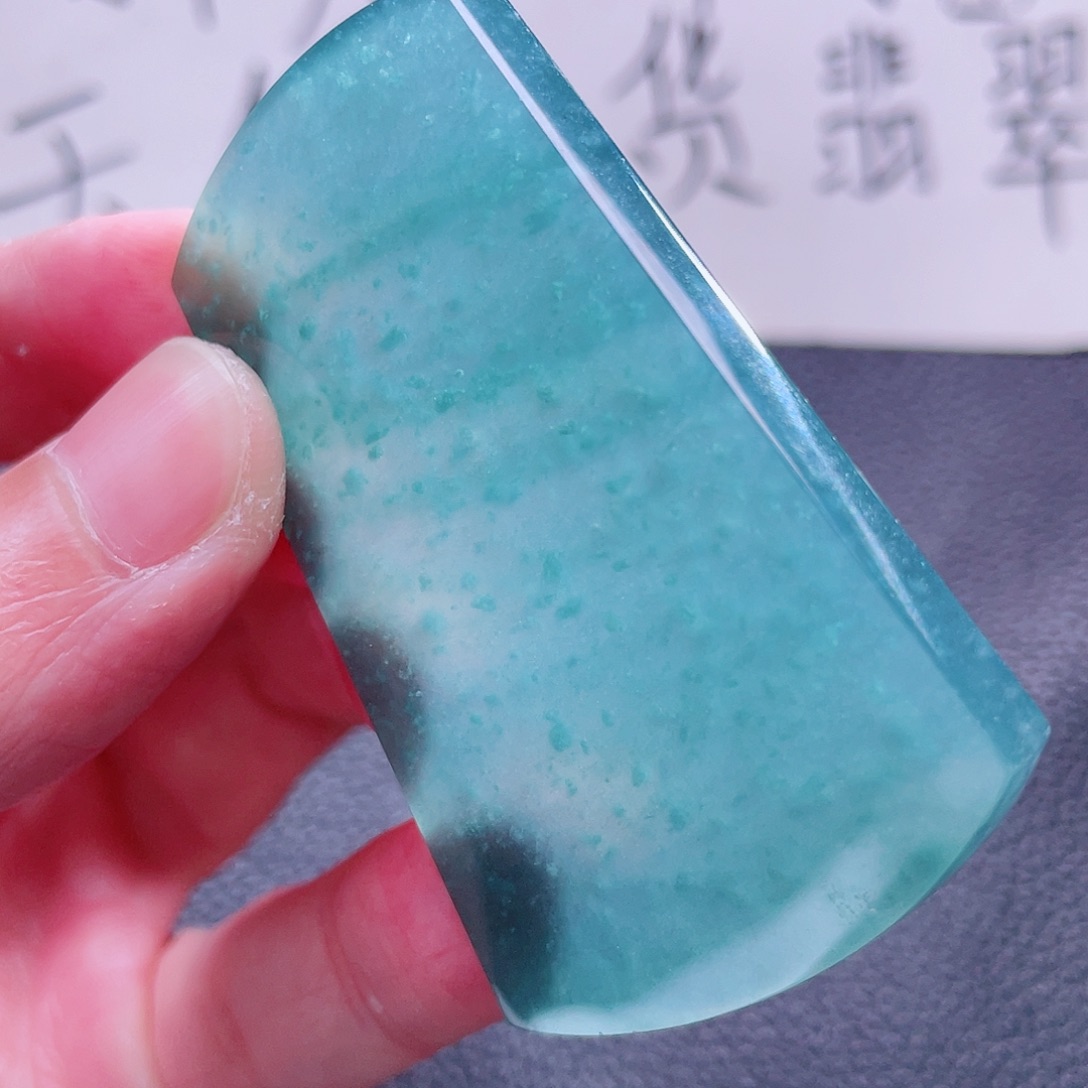 翡翠颈饰未镶嵌99999999