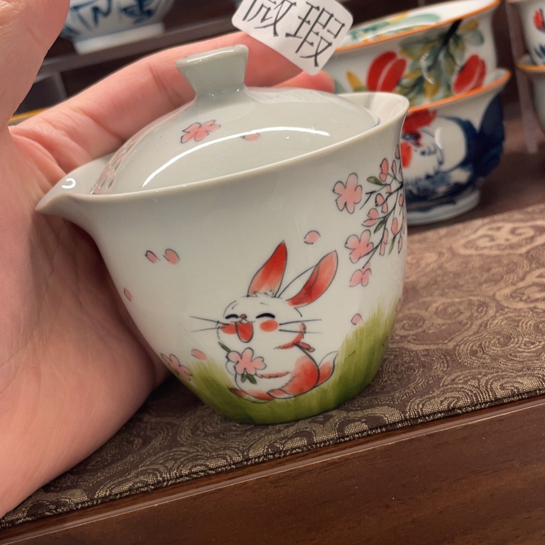 釉下手绘茶具微瑕