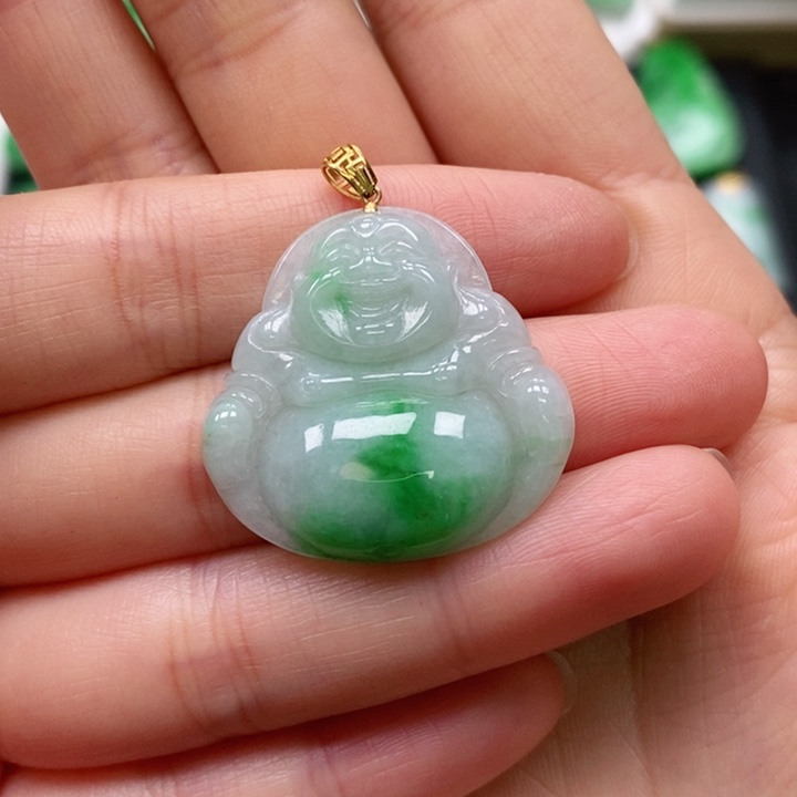 翡翠颈饰未镶嵌吊坠