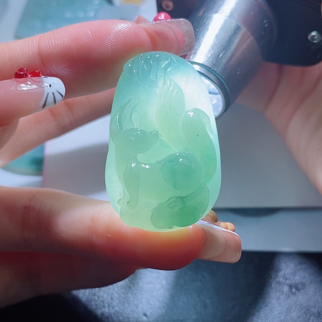 定制翡翠未镶嵌翡翠