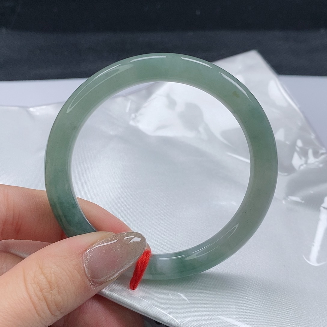 【闪购商品】翡翠手镯（圆镯）未镶嵌359号