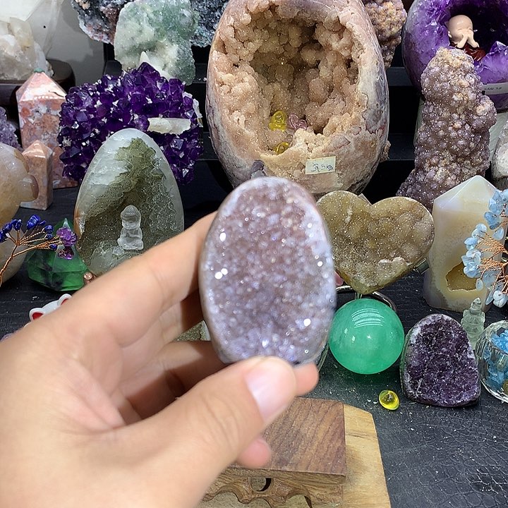 水晶大型摆件（非配饰）未镶嵌