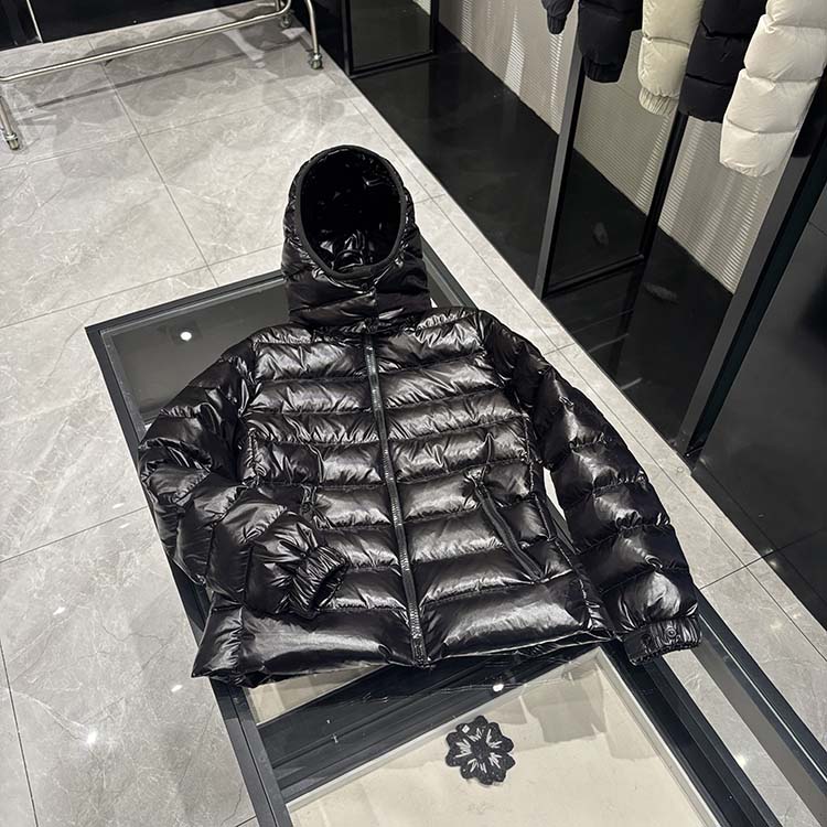 25年秋冬新款 时尚百搭修身便轻显瘦亮面可拆帽女款羽绒服-25195