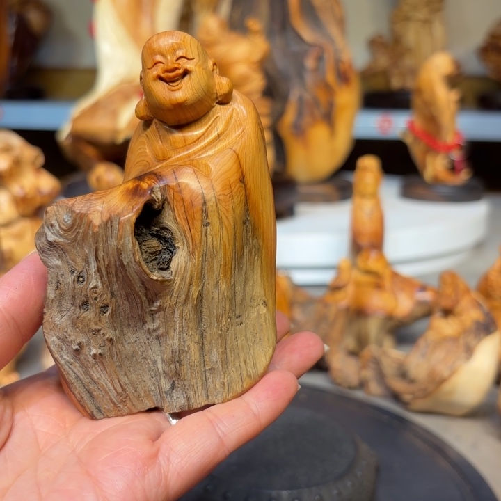 柏木太行崖柏弥勒佛