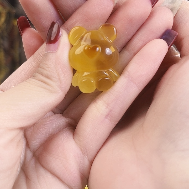 裸石琥珀未镶嵌小熊5.9g