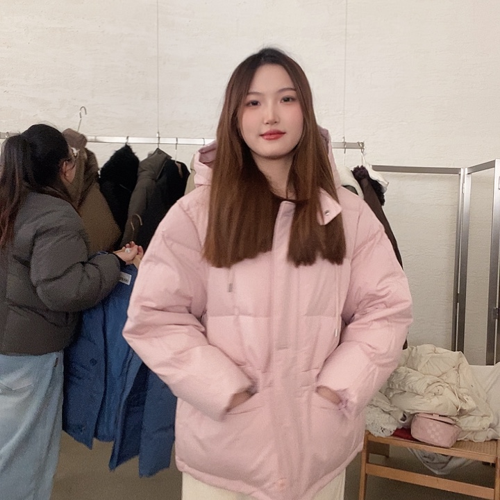 25新款粉色短款外套