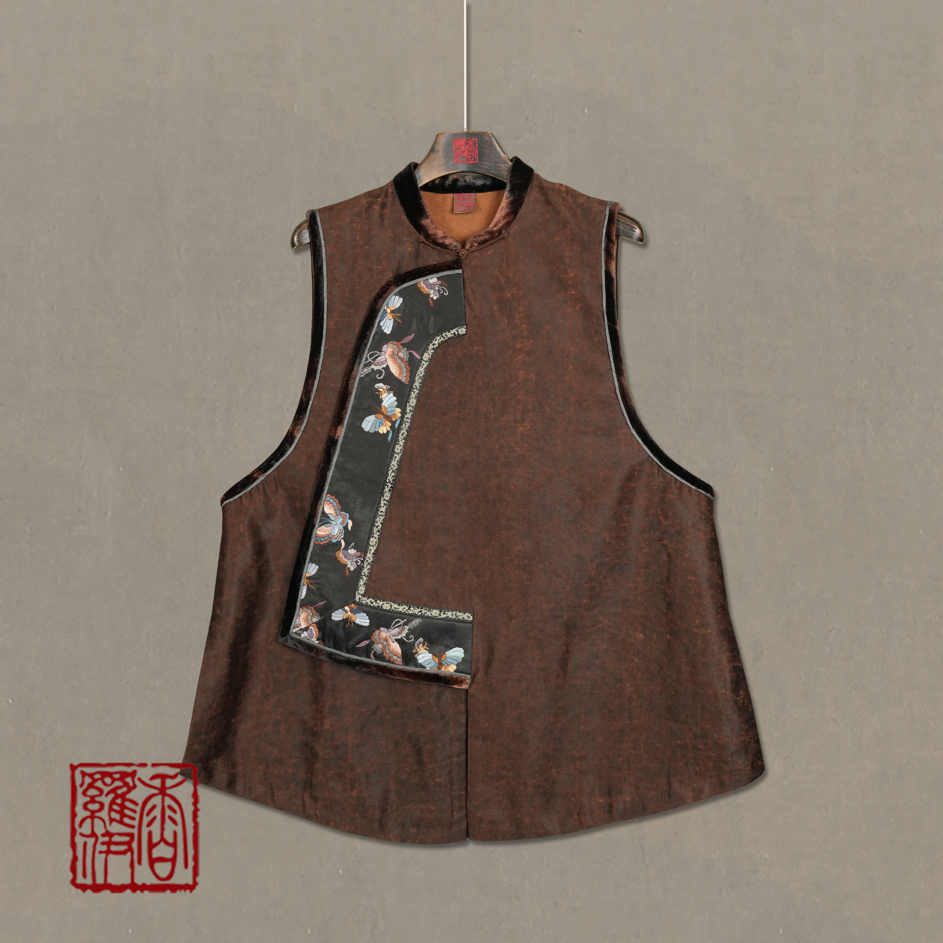 香罗伊【蝶舞棕烟】传统复古中式汉服绣花马夹