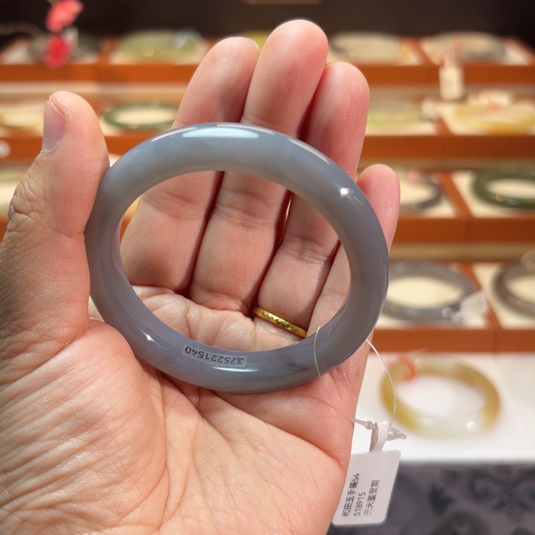 和田玉未镶嵌手镯冰紫手镯