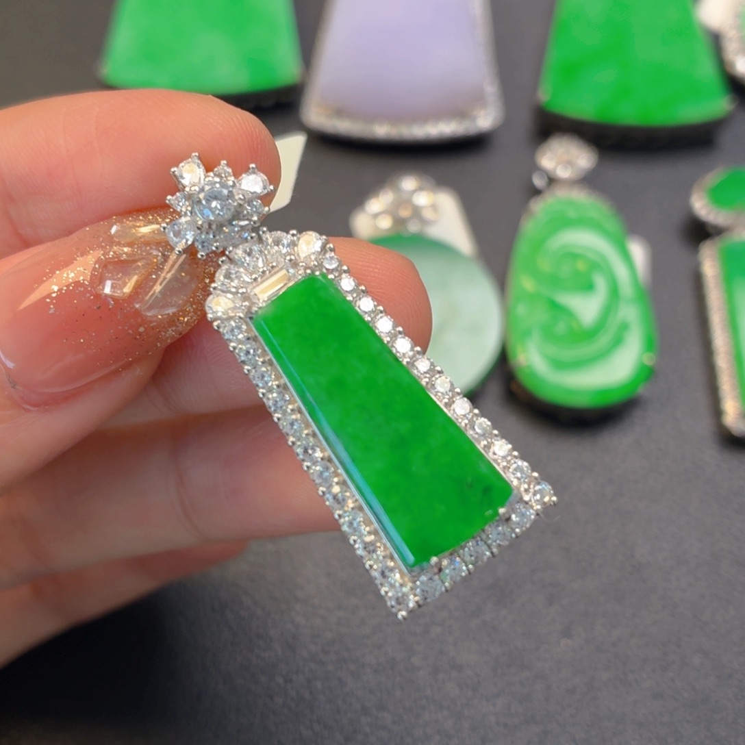 翡翠银S925镶嵌颈饰