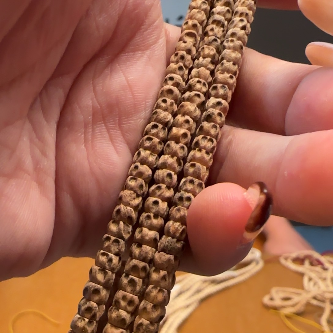 柏香籽/百香籽手串药片5左右