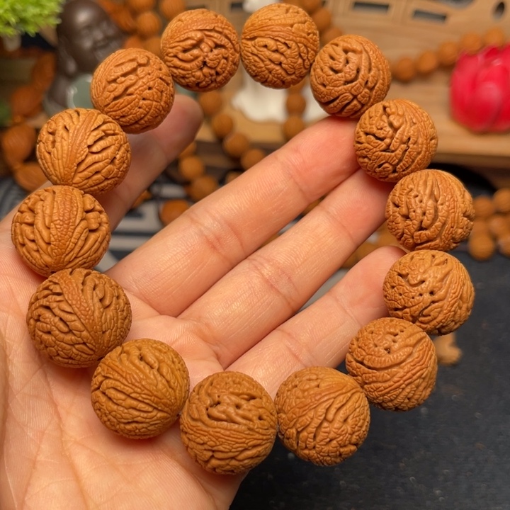 桃核手串龙纹桃核1