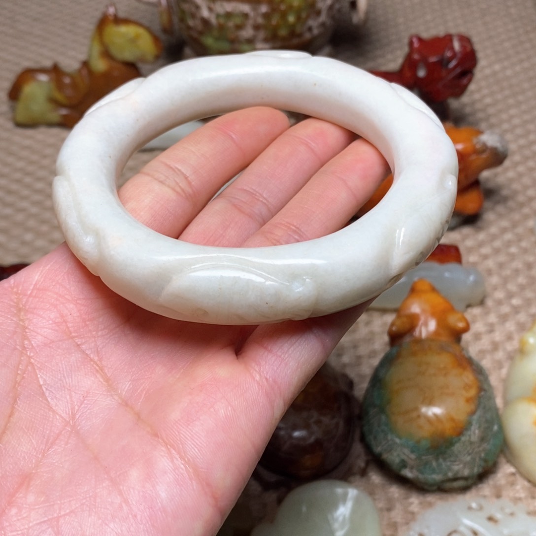 白玉菩提吊坠白玉菩提白玉菩提摆件