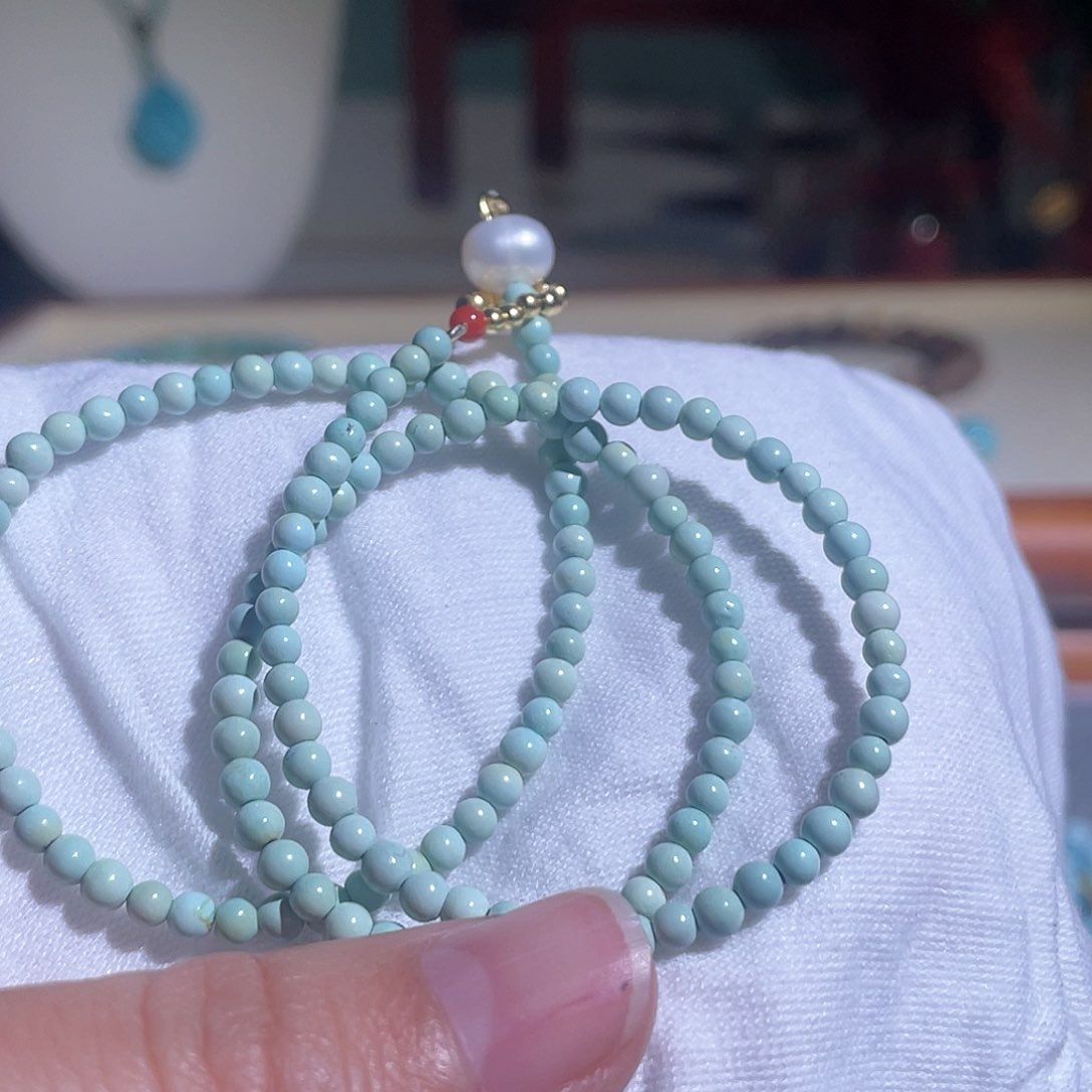 绿松石配饰未镶嵌