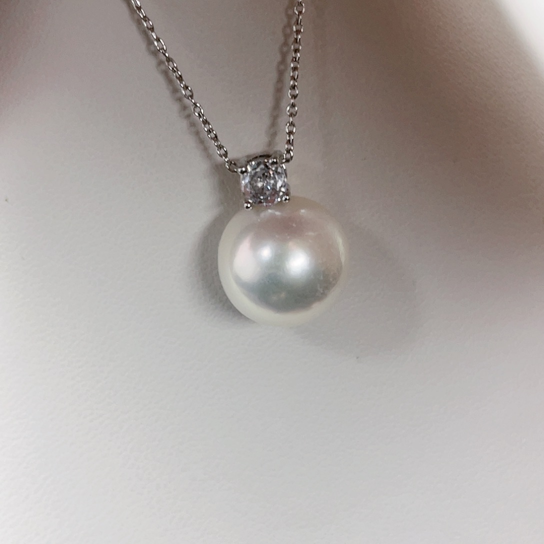 淡水珍珠吊坠(赠链)未镶嵌