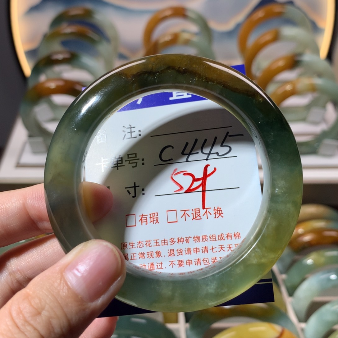 【闪购商品】蛇纹石玉手镯未镶嵌