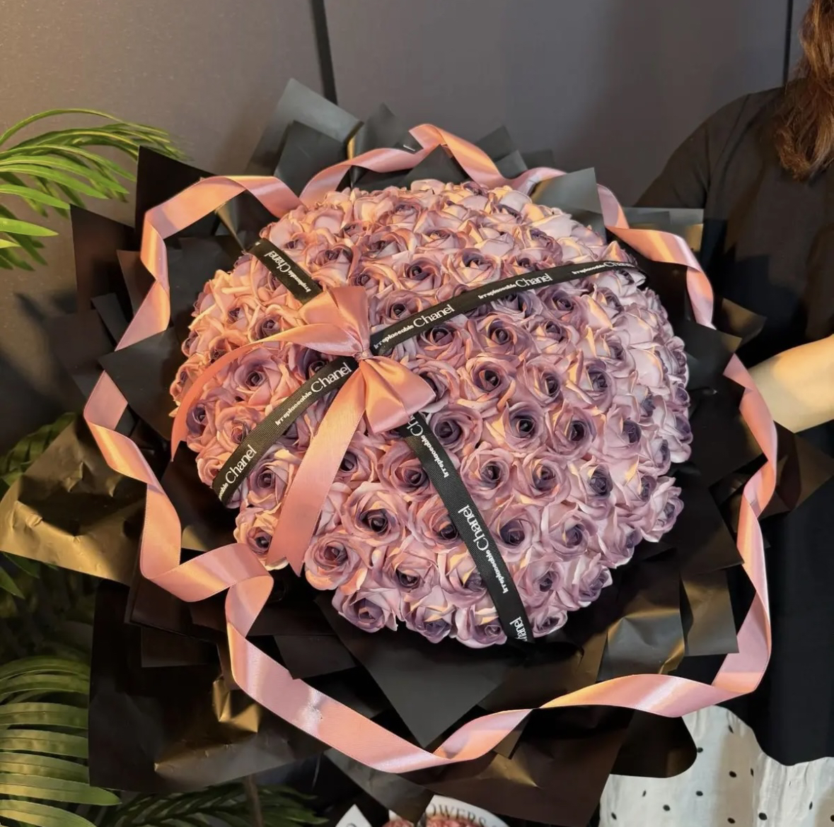 199朵生日情人节礼物超大99朵永生花成品乌梅子酱花束玫瑰花束