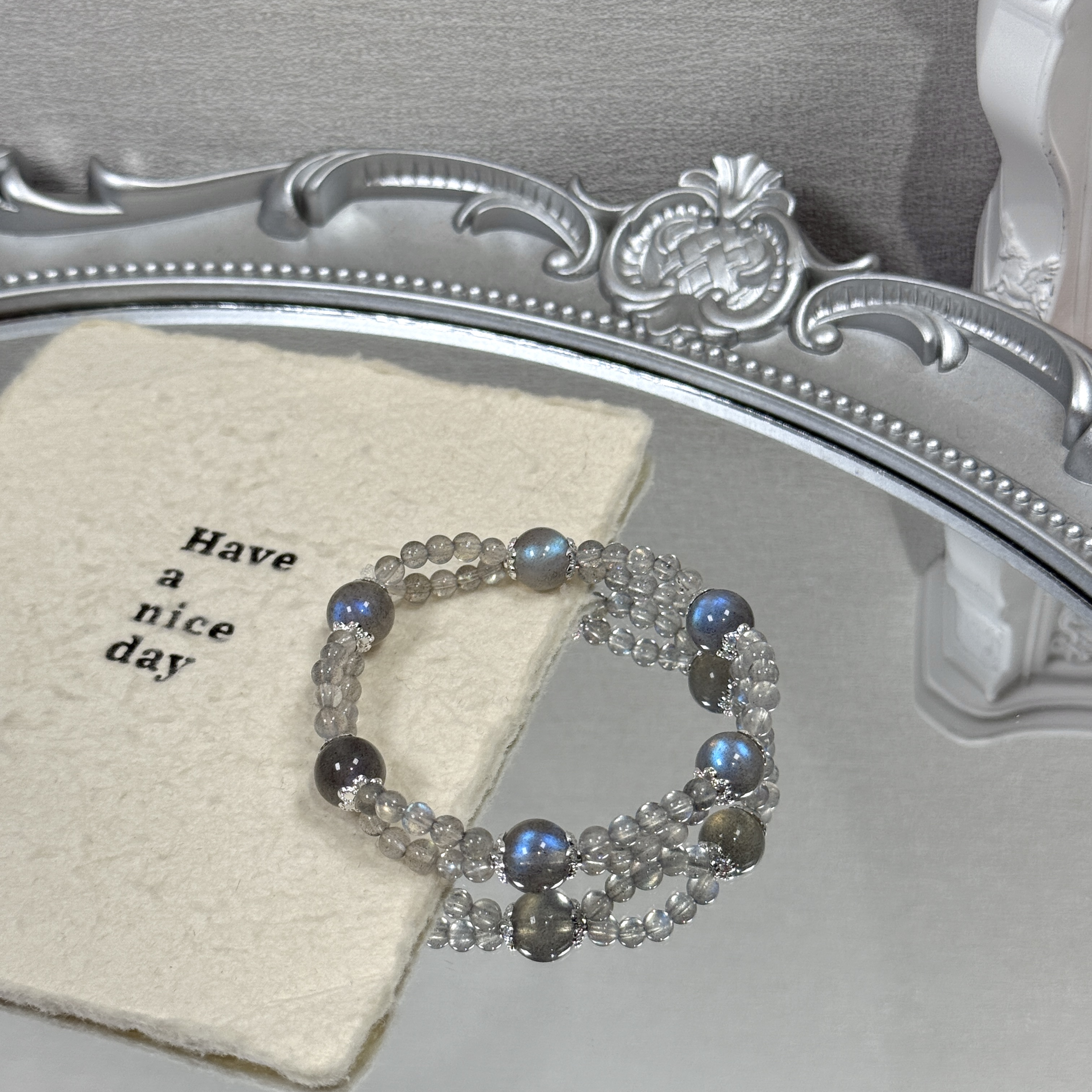 《极光谷》灰月光手串