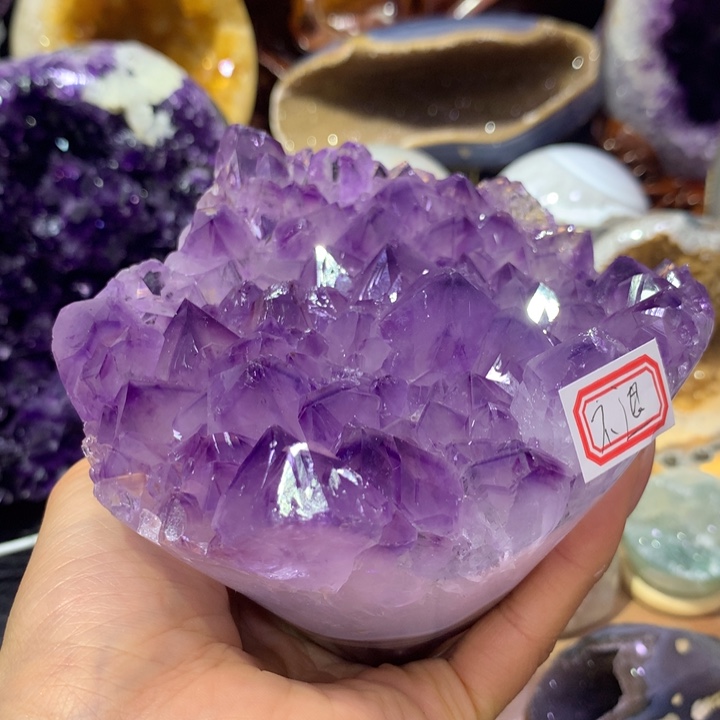 子***辰水晶大型摆件（非配饰）未镶嵌