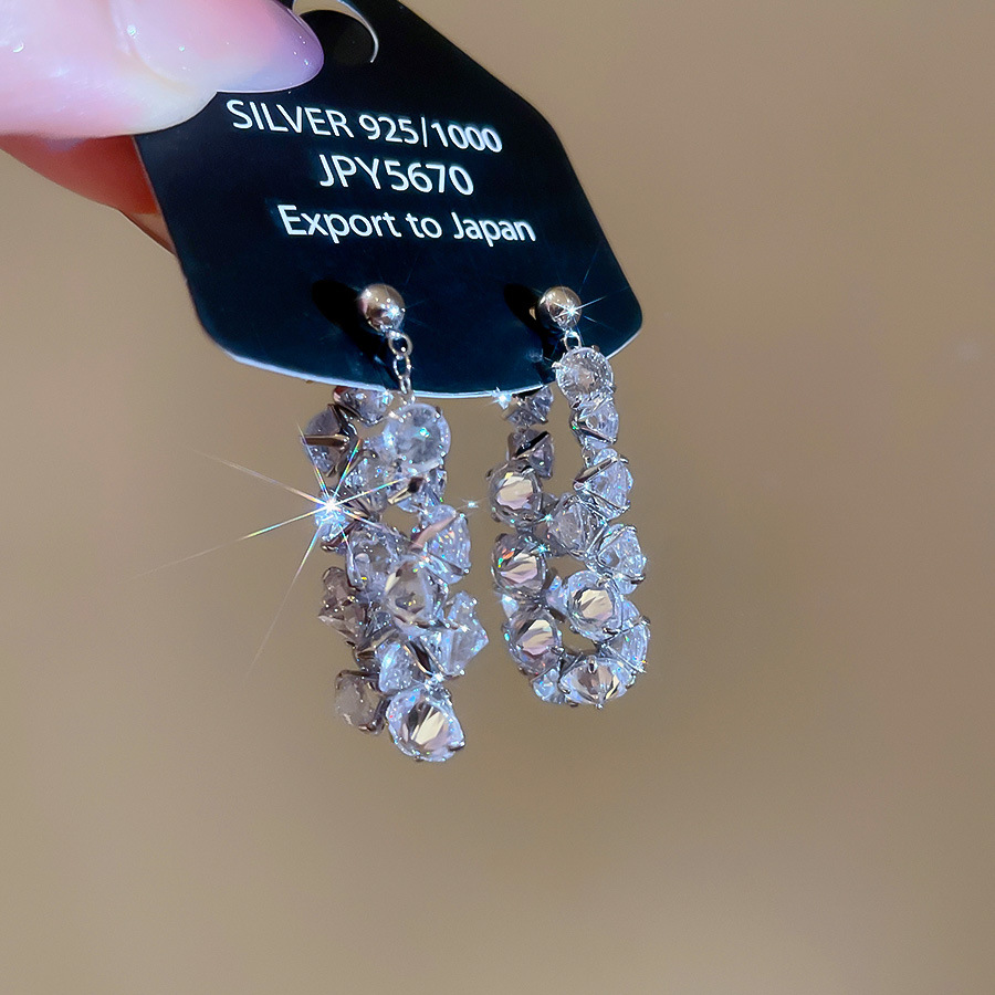 铜合金耳饰 圆形流苏耳环女时尚冷淡风气质耳钉轻奢高级感耳饰品