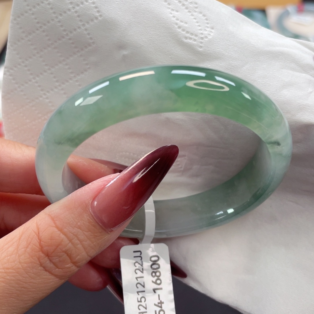 未镶嵌手镯翡翠23号54宽版冰胶湖水绿飘雪花贵妃