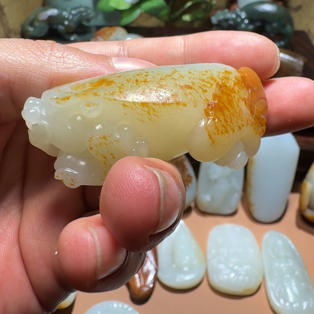 和田玉未镶嵌吊坠(不含链)