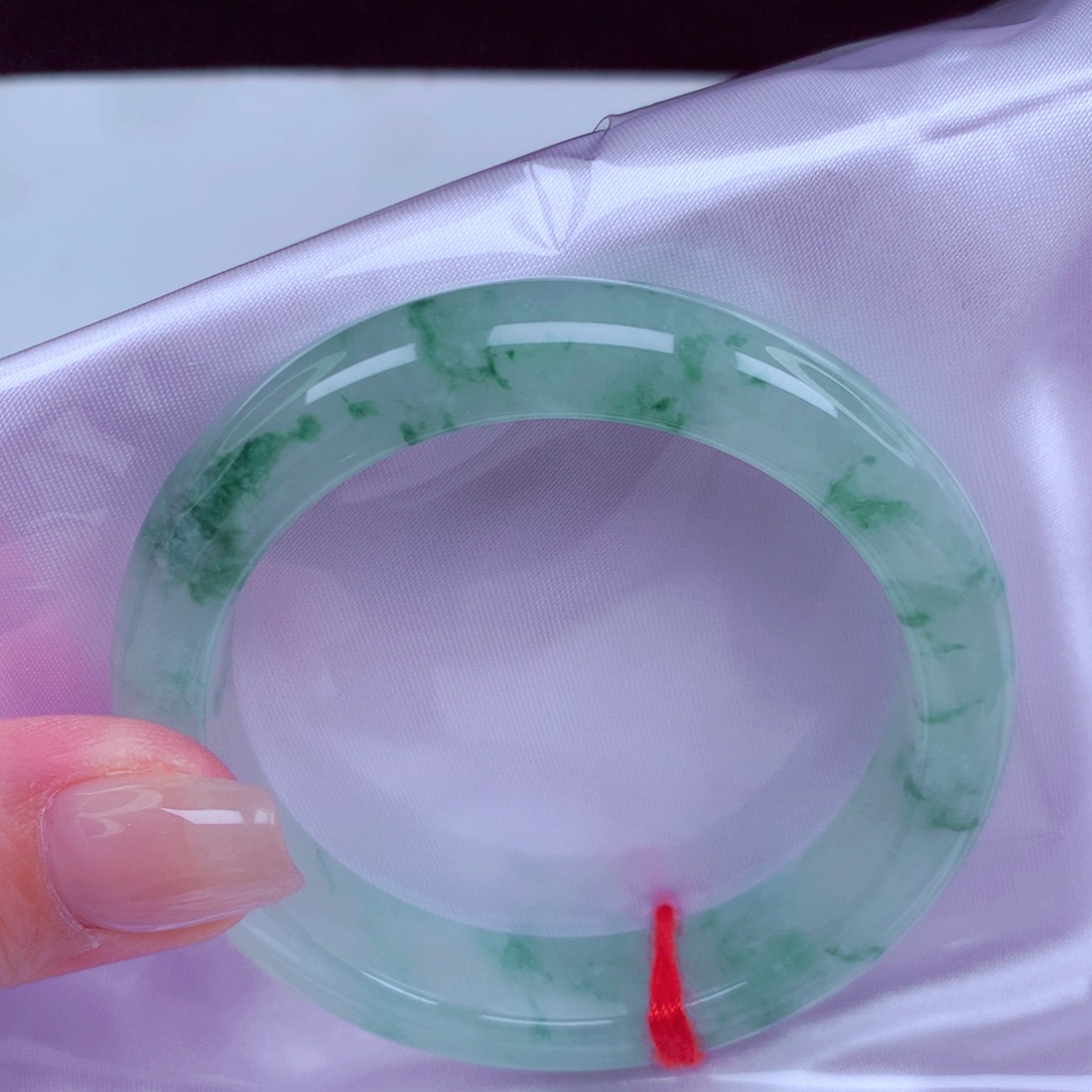 翡翠未镶嵌手镯手镯