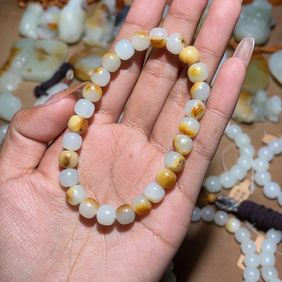 和田玉卡8老型未镶嵌你**对