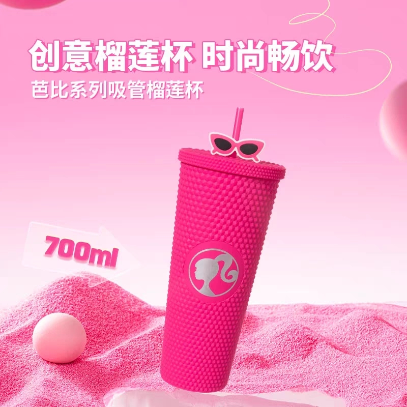 MINISO/名创优品芭比系列吸管榴莲杯700mL水杯吸管杯创意可爱时尚