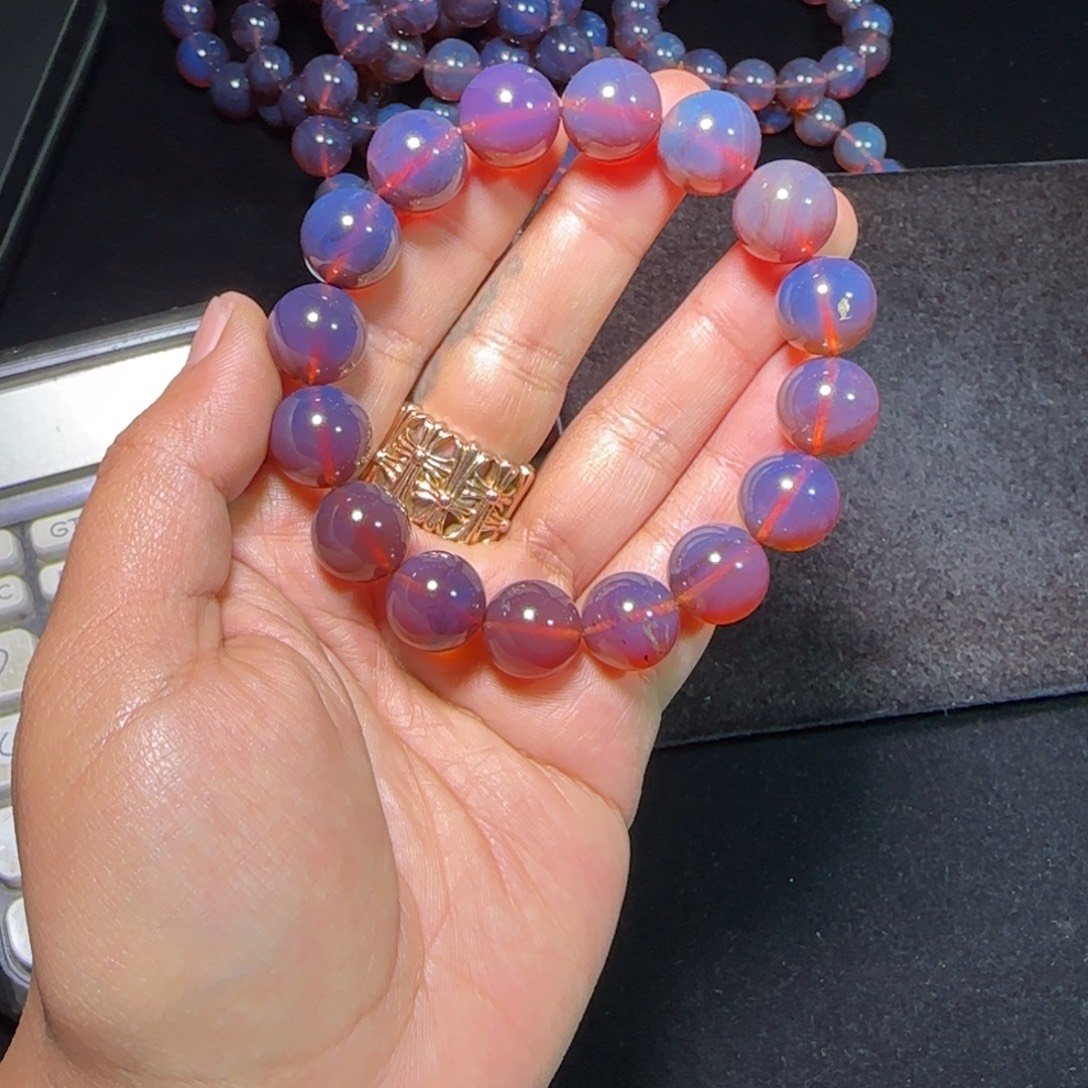 琥珀未镶嵌裸石琥珀