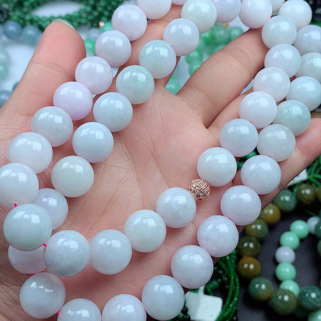 翡翠颈饰未镶嵌项链