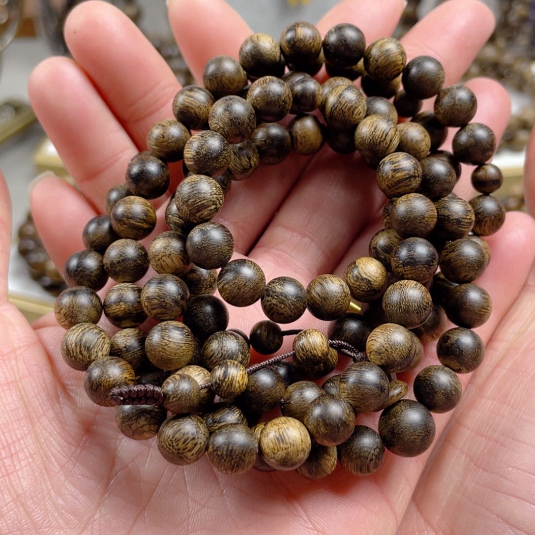 沉香手串一**光越南芽庄老白棋玉化老料满瘤疤虎斑纹