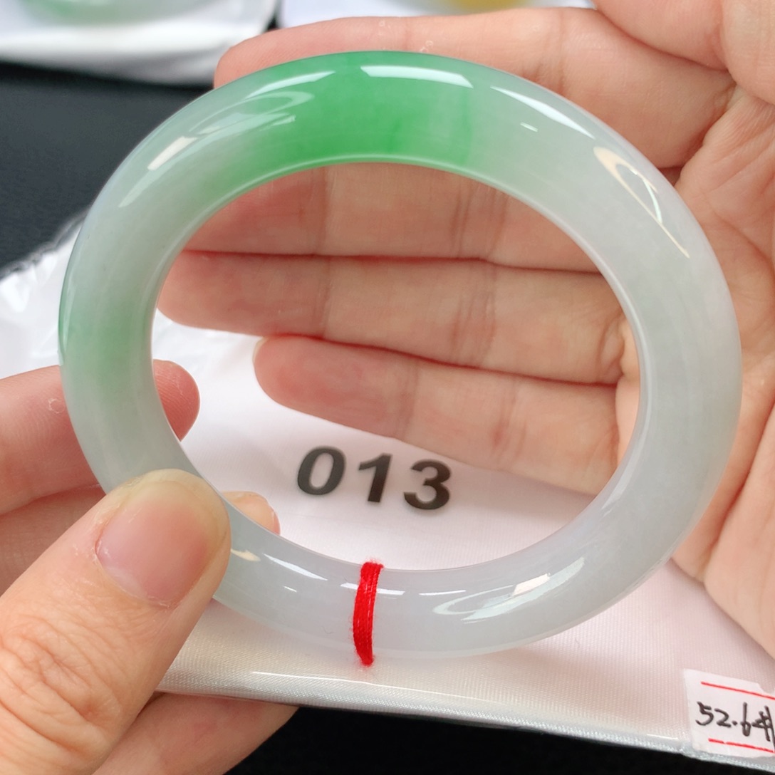 翡翠手镯未镶嵌翡翠圆52.8