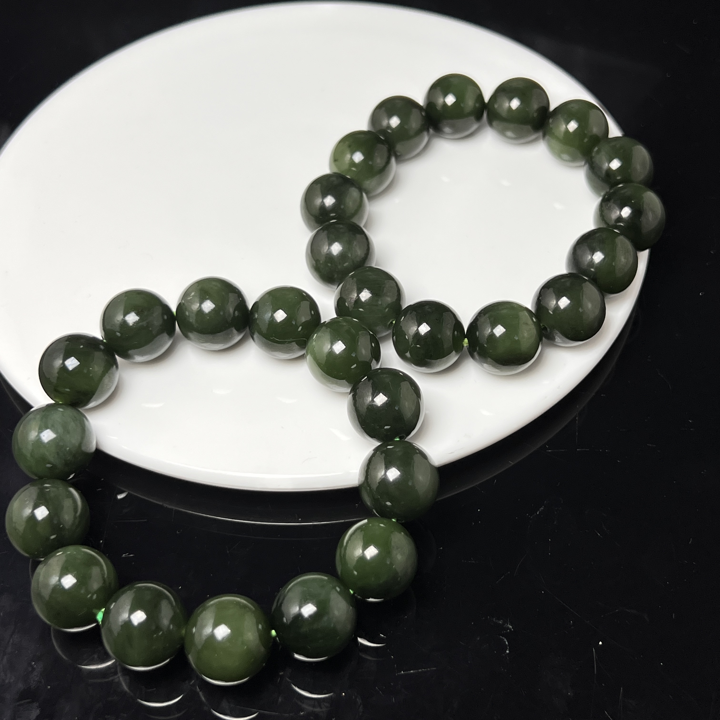 【老郑家】和田玉手串 582 多样性发一件 约14mm 