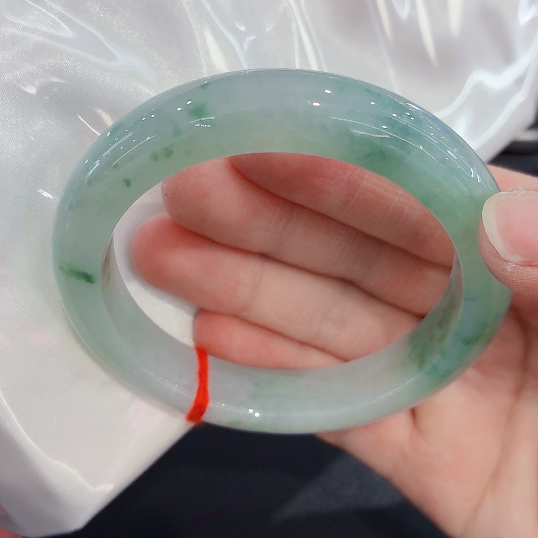 翡翠未镶嵌手镯翡翠59圈口