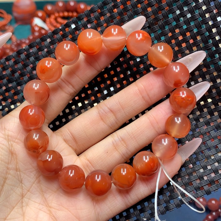 南红玛瑙手串未镶嵌12mm