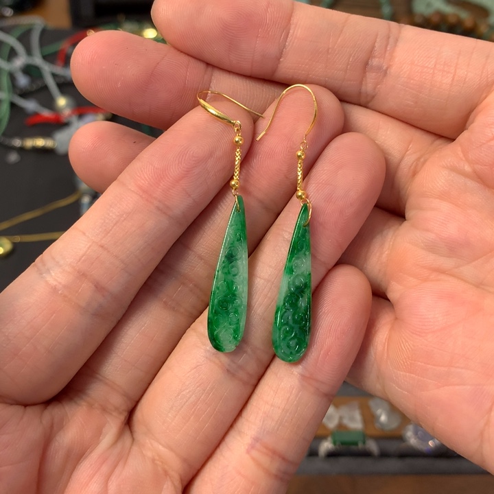 翡翠18K金镶嵌耳饰小耳钩