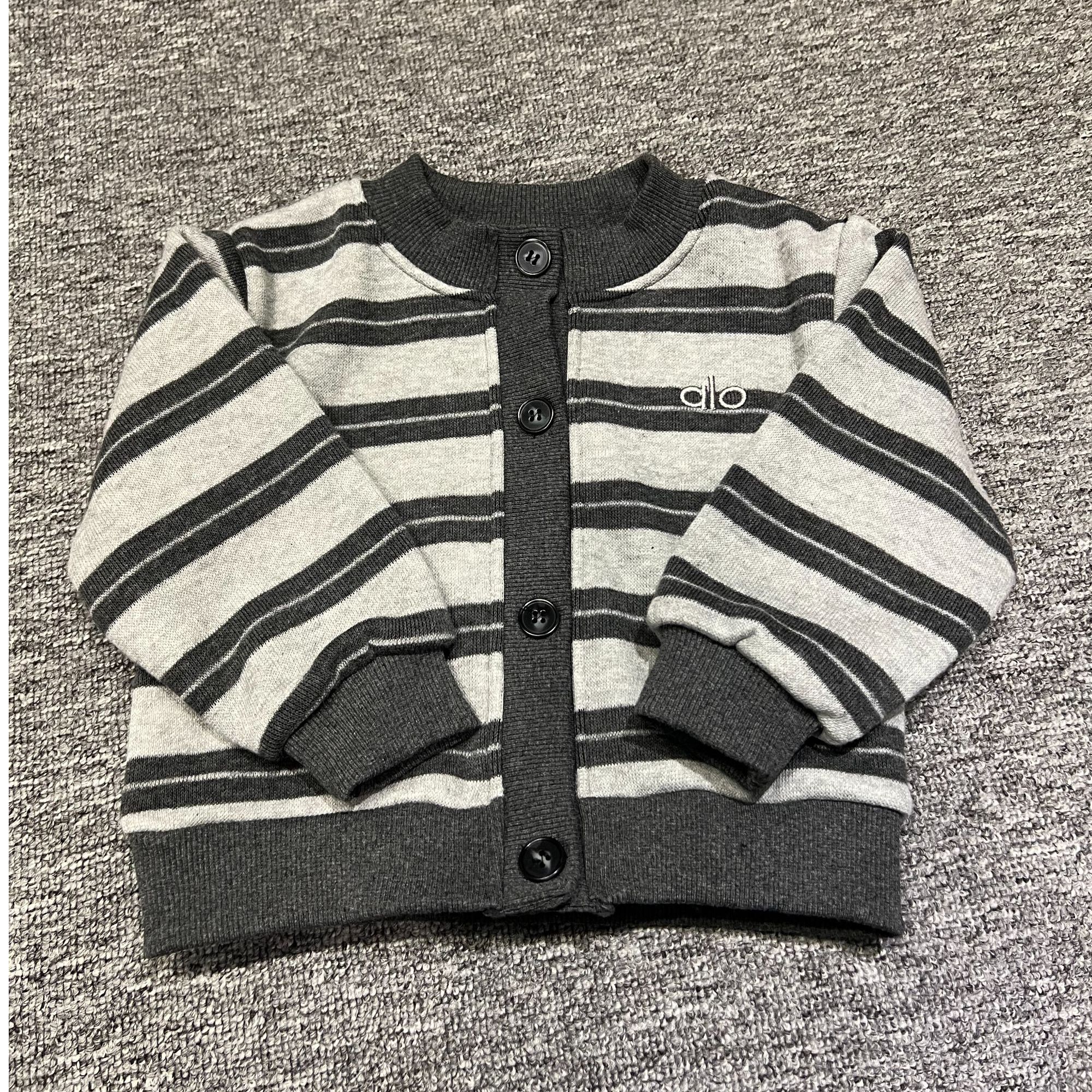 A75 灰色条纹加绒开衫卫衣（实体店现货现发）