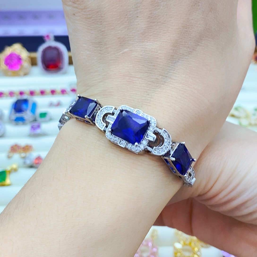 手链蓝宝石未镶嵌