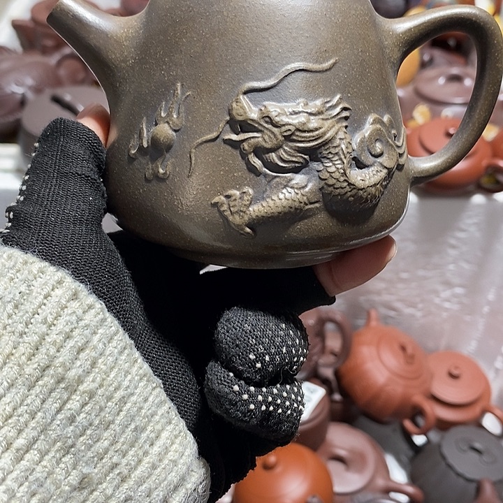 紫砂茶壶微瑕微笑