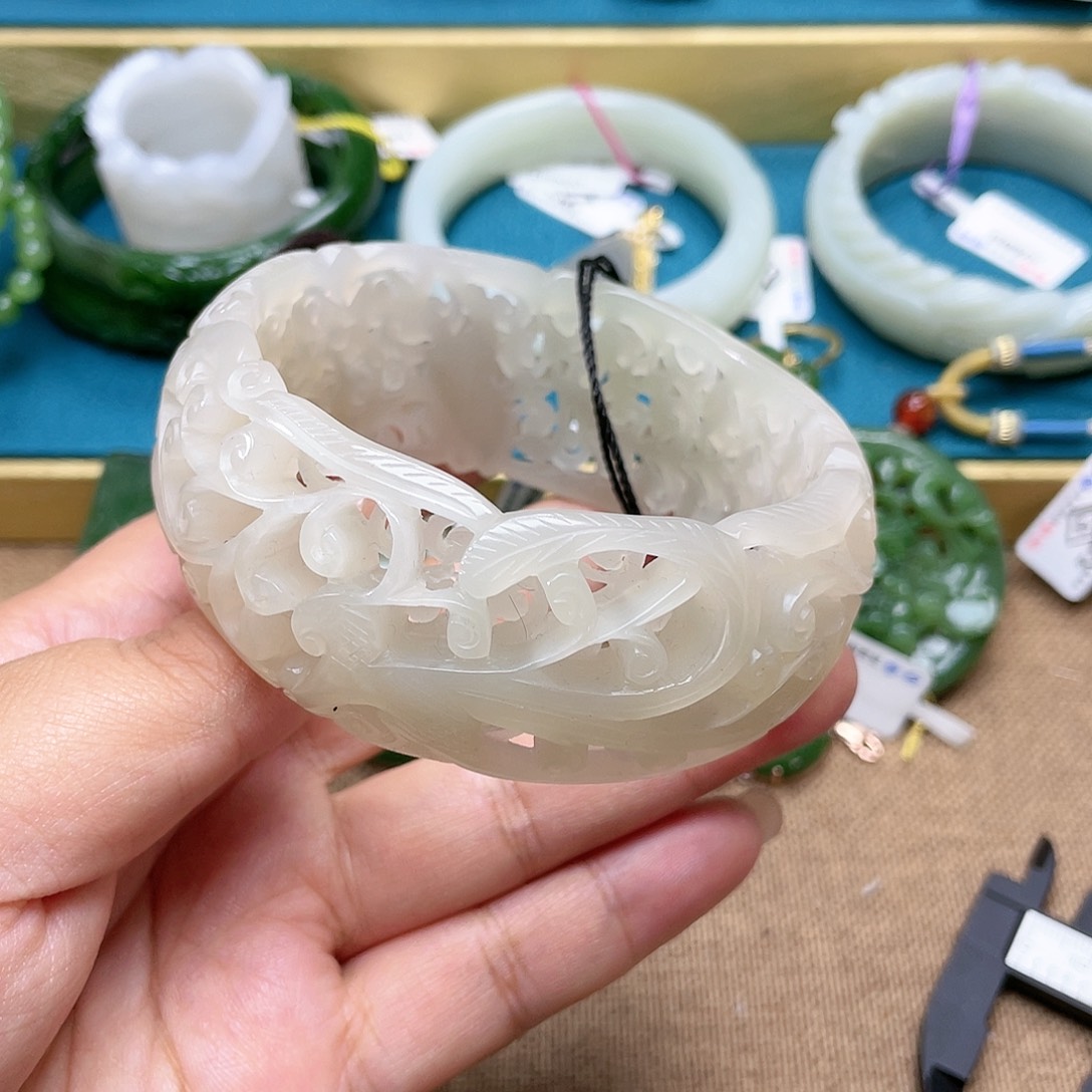 【闪购商品】和田玉手镯64圈口58未镶嵌