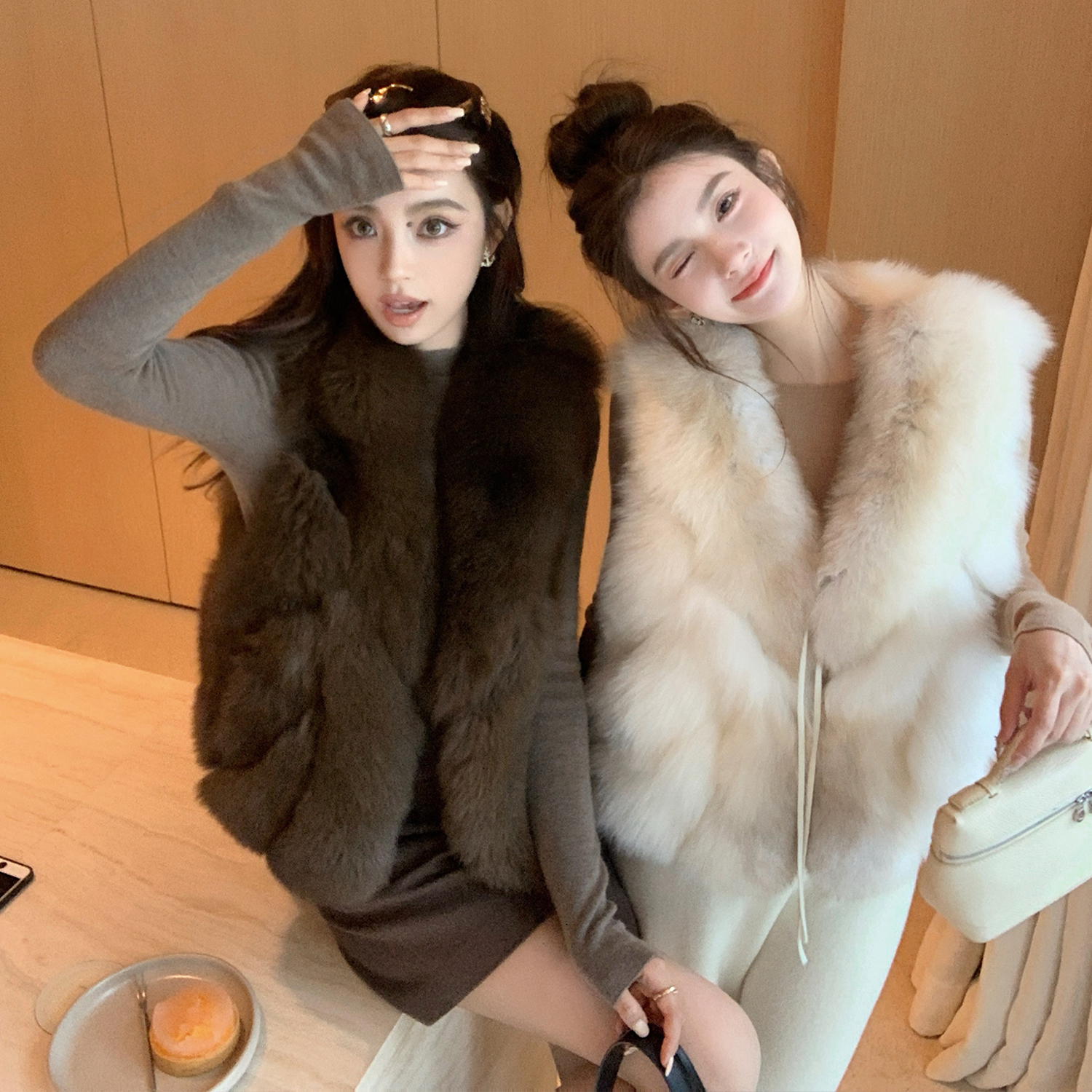 皇冠级蓝狐霜染双色渐变马甲外套