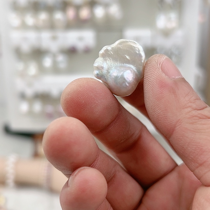 颈饰未镶嵌淡水珍珠