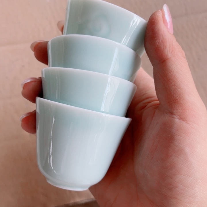 青瓷哈哈哈哈哈哈哈哈